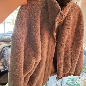 Vuori Sherpa Jacket NEW